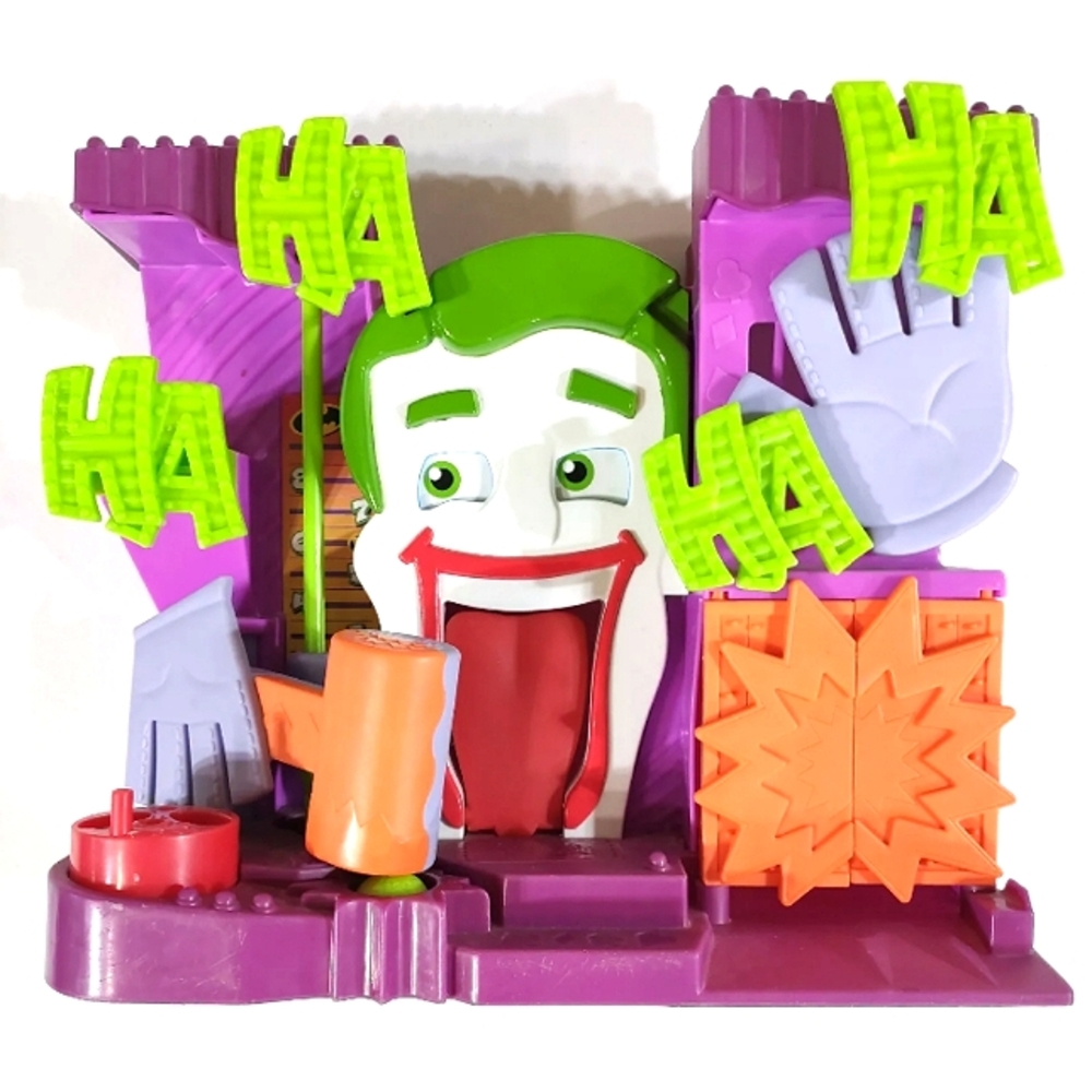 Fisher-Price Imaginext DC Super Friends Joker Fun House Fort Batman Playset